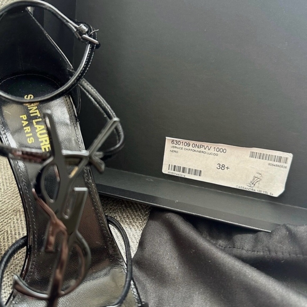 Saint Laurent Nero Sandals